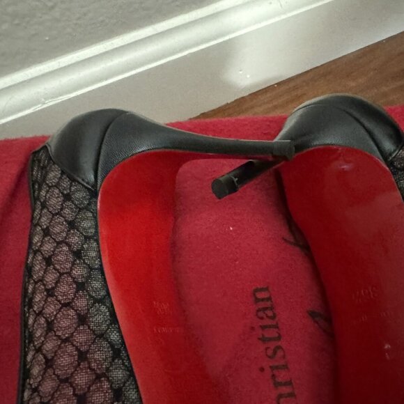 Christian Louboutin Lace Stiletto Heel - Picture 7 of 10